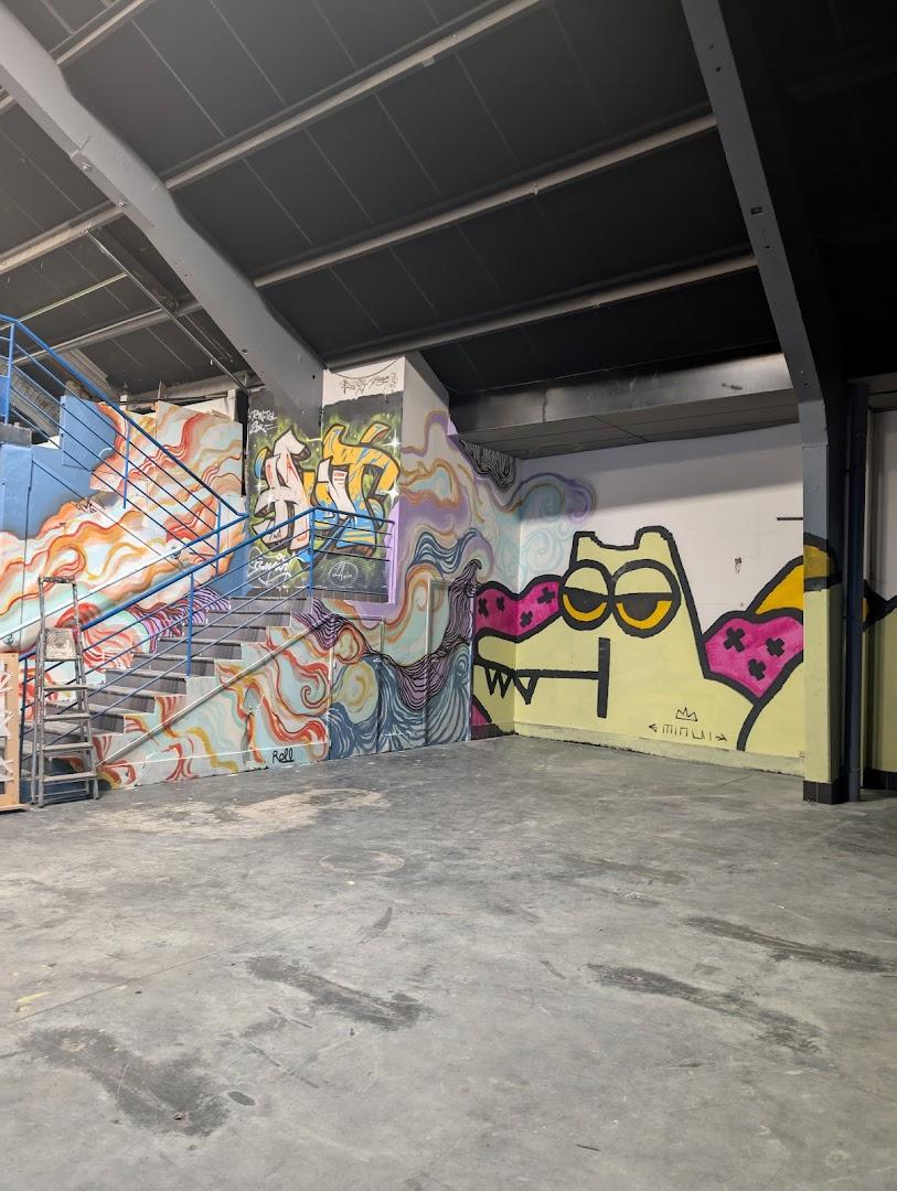 Cosmos bowling - Photo 2